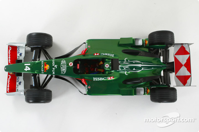 yeni Jaguar R5