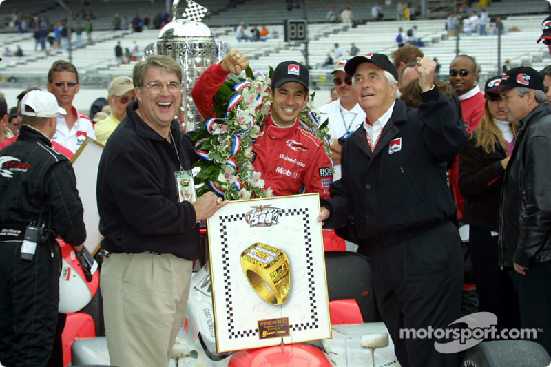 2001: Helio Castroneves gewinnt nach sechs Jahren Penske-Pause