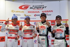 GT500 pole winners Ronnie Quintarelli, Masataka Yanagida and GT300 pole winners Nobuteru Taniguchi, Taku Bamba