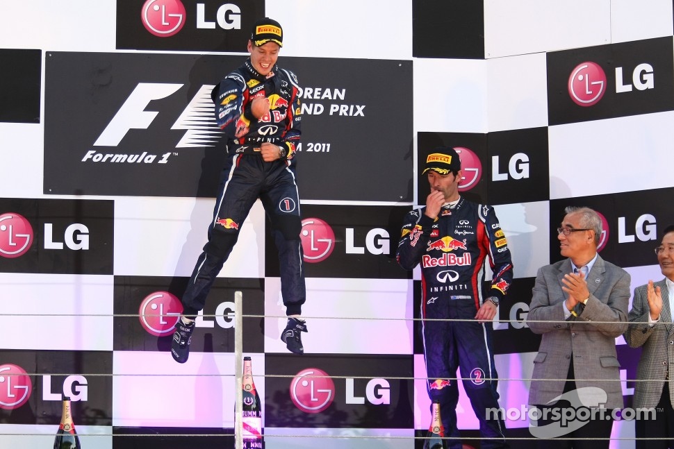 Podium: race winner Sebastian Vettel, Red Bull Racing, third place Mark Webber, Red Bull Racing
