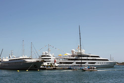 The Indian Empress in the harbour