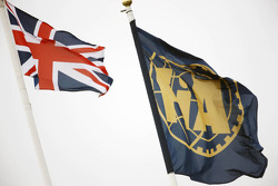 Union en FIA vlaggen