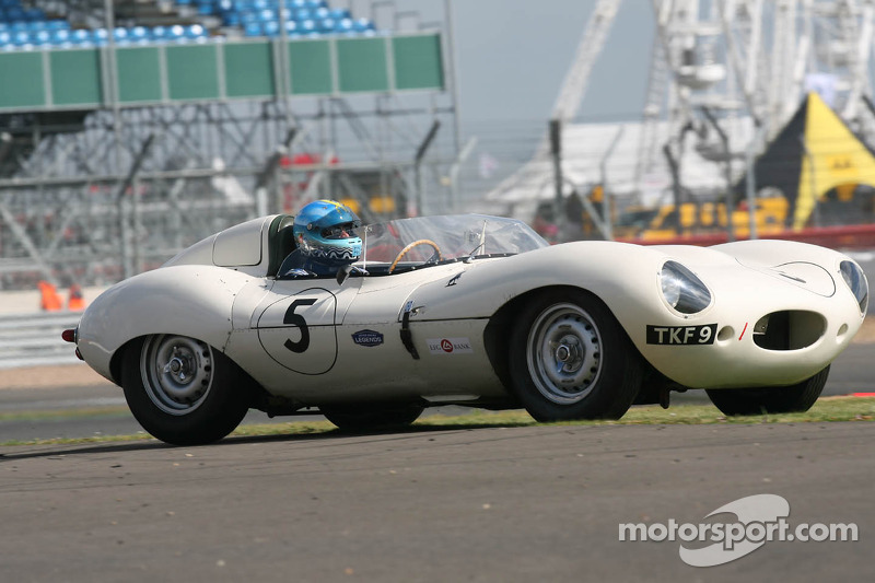Монтеверде / Пірсон, Jaguar D-Type