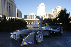 Spark-Renault SRT-01E al Las Vegas Boulevard