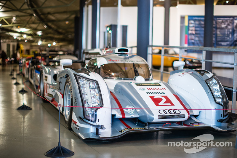 Audi R18 E-Tron Quattro 2013
