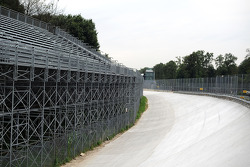 La vecchia banchina di Monza ripavimentata