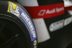 Décès de François Michelin, dirigeant historique du manufacturier Wec-fuji-2014-michelin-tire-detail