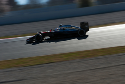 Kevin Magnussen, McLaren MP4-30, Test- und Ersatzfahrer