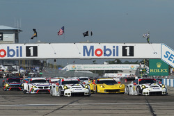 GT起步: #911保时捷车队北美保时捷911 RSR: Nick Tandy, Richard Lietz, Patrick Pilet, #912保时捷车队北美保时捷911 RSR: Jörg B
