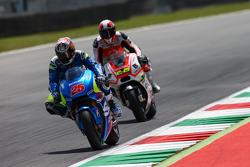 Maverick Viñales, Team Suzuki MotoGP y Yonny Hernández, Pramac Racing Ducati