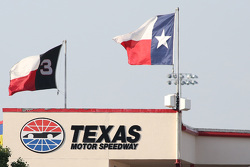 Texas Motor Speedway señalización y banderas
