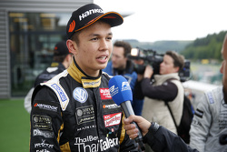 En tercer lugar Alexander Albon, Signature Dallara F312 Volkswagen