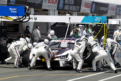 Boxenstopp für Marco Wittmann, BMW Team RMG, BMW M4 DTM