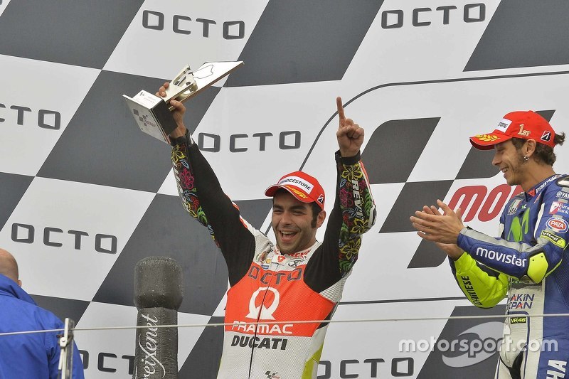 Podio: secondo posto per Danilo Petrucci, Pramac Racing Ducati, Pramac Racing Ducati e il vincitore