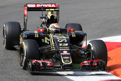 Pastor Maldonado, Lotus F1 E23