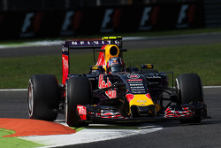 Daniil Kvyat, Red Bull Racing RB11