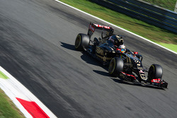 Romain Grosjean, Lotus F1 E23