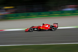 Sebastian Vettel, Ferrari SF15-T