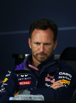 Christian Horner, de Red Bull Racing, director del equipo en la conferencia de prensa de la FIA