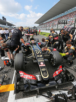 Pastor Maldonado, Lotus F1 E23