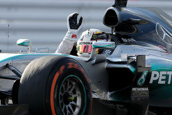 Il vincitore della gara Lewis Hamilton, Mercedes AMG F1 W06