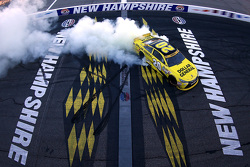 Ganador de la carrera Matt Kenseth, Joe Gibbs Racing Toyota