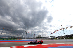 Карлос Сайнс мл., Scuderia Toro Rosso