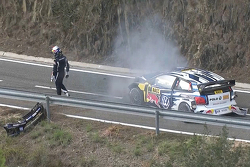 Sébastien Ogier e Julien Ingrassia, Volkswagen Polo WRC, Volkswagen Motorsport, dopo l'incidente