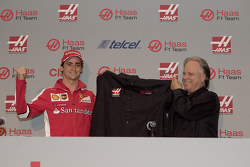 Esteban Gutiérrez e Gene Haas