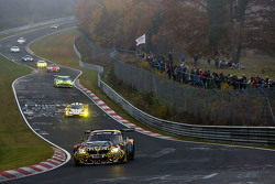 #36 沃肯霍斯特车队宝马Z4 GT3:杰西·克罗恩,维克多·布文