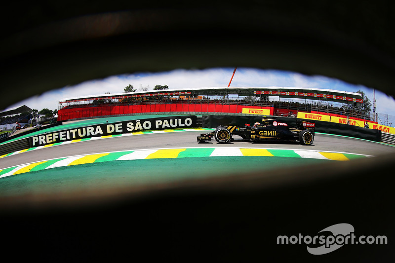 #9: Pastor Maldonado im Lotus F1 E23