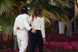 Fernando Alonso, McLaren con la sua fidanzata Lara Alvarez