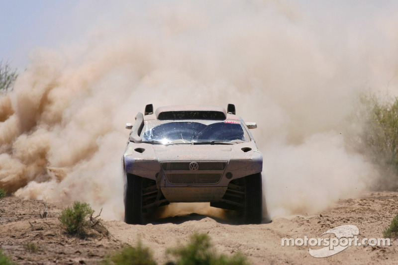 #305 Volkswagen Touareg: Жіньєль де Вільєр та Дірк фон Цітцевітц
