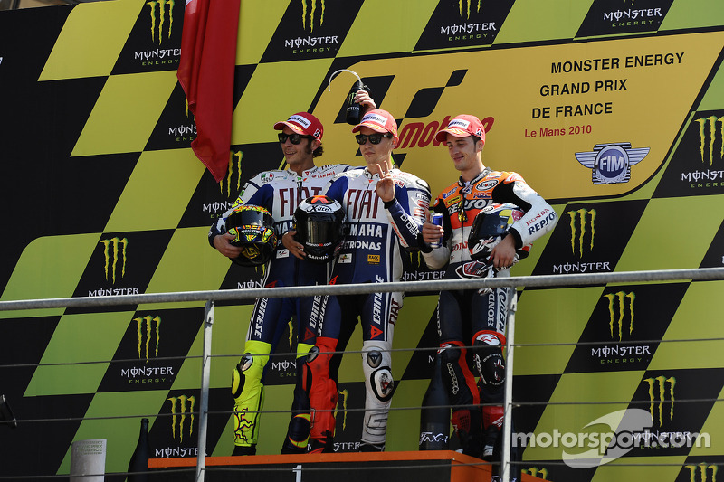 2010 : 1. Jorge Lorenzo, 2. Valentino Rossi, 3. Andrea Dovizioso