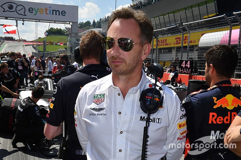 A Red Bull nem érti, a Mercedes miért nem tisztázta le előre a csapatutasítást