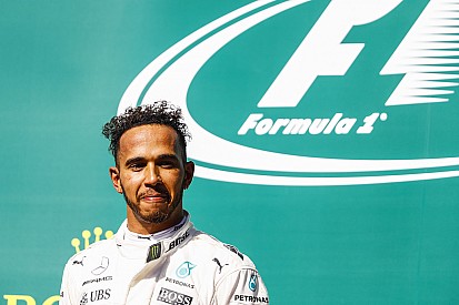 Hamilton: Senna'dan daha iyi değilim