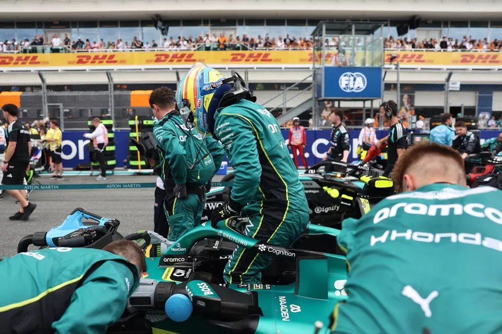Fernando Alonso, Aston Martin Racing