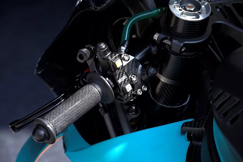 Cambios de la Petronas Yamaha SRT