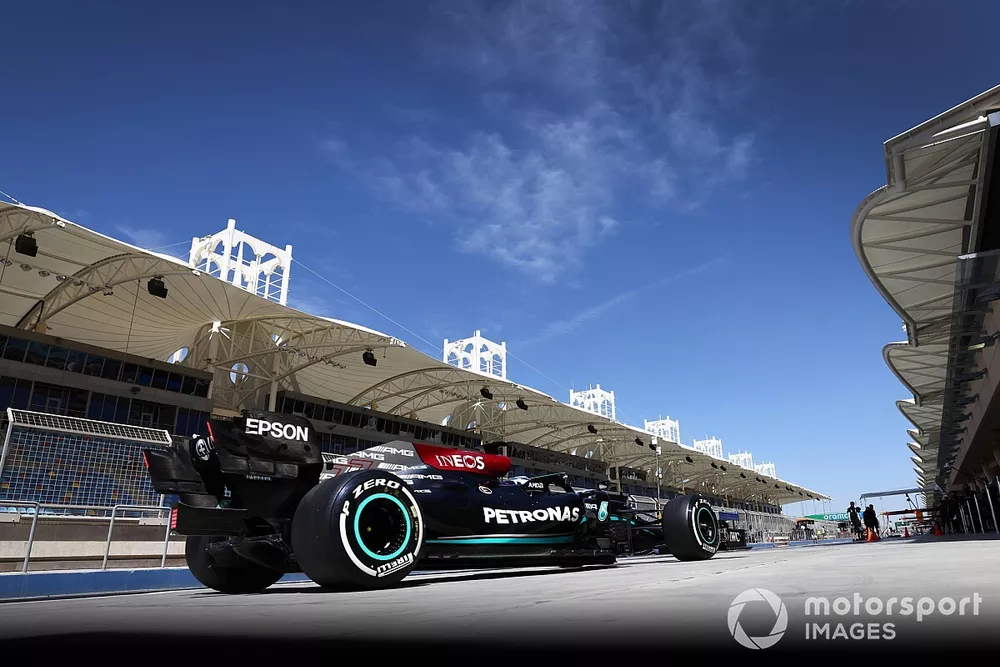 Lewis Hamilton, Mercedes W12 
