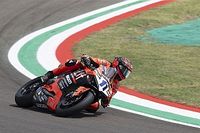 Ducati cambiar&aacute; a Rinaldi por Bulega como compa&ntilde;ero de Bautista para WSBK 2024