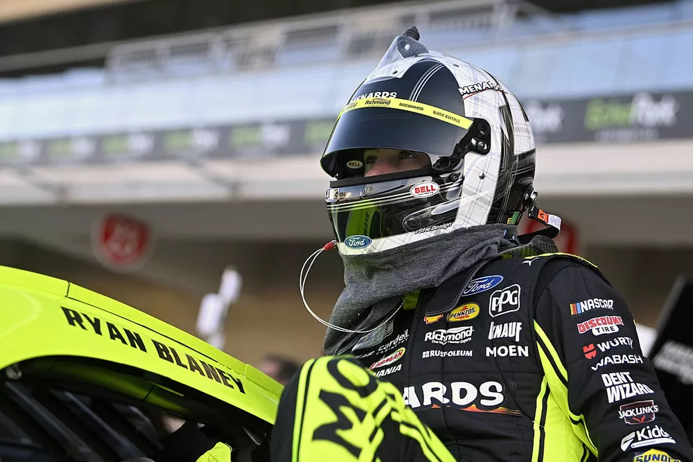 Ryan Blaney, Team Penske, Menards/Richmond Water Heaters Ford Mustang