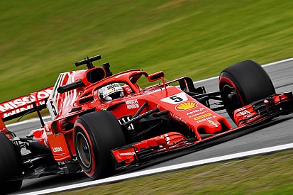 Vettel presenta su candidatura a la pole en los libres 3 de Brasil