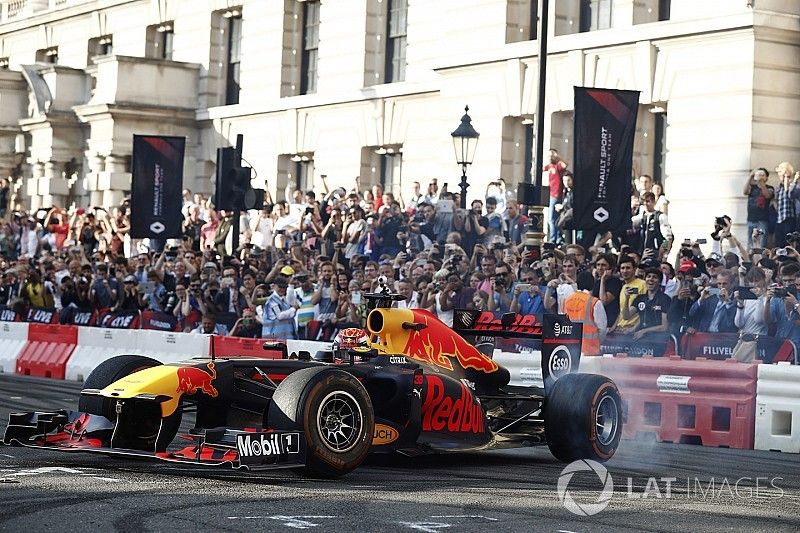 Max Verstappen, Red Bull Racing