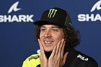 Por qu&eacute; a Bezzecchi le ir&iacute;a mejor en VR46 que en Pramac