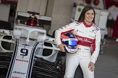 Tatiana Calderón "cruzando los dedos" por nueva oportunidad en F1
