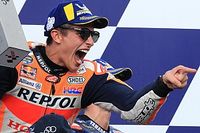 M&aacute;rquez celebra vingan&ccedil;a: &ldquo;sempre perdia na &uacute;ltima volta&rdquo;