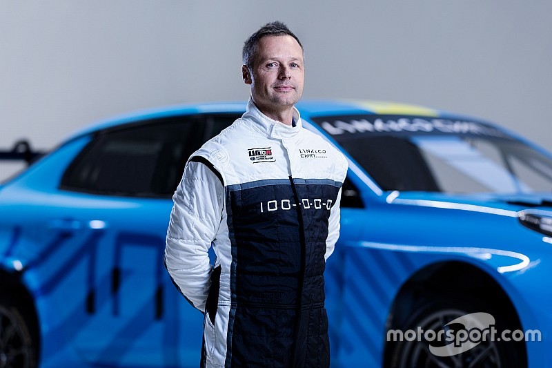 El tres veces campeón del WTCC, Andy Priaulx, regresa a la Copa Mundial de Autos Turismo