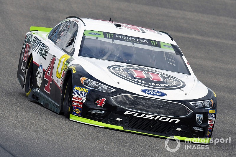 Title contender Kevin Harvick cruises to Stage 1 win at Homestead