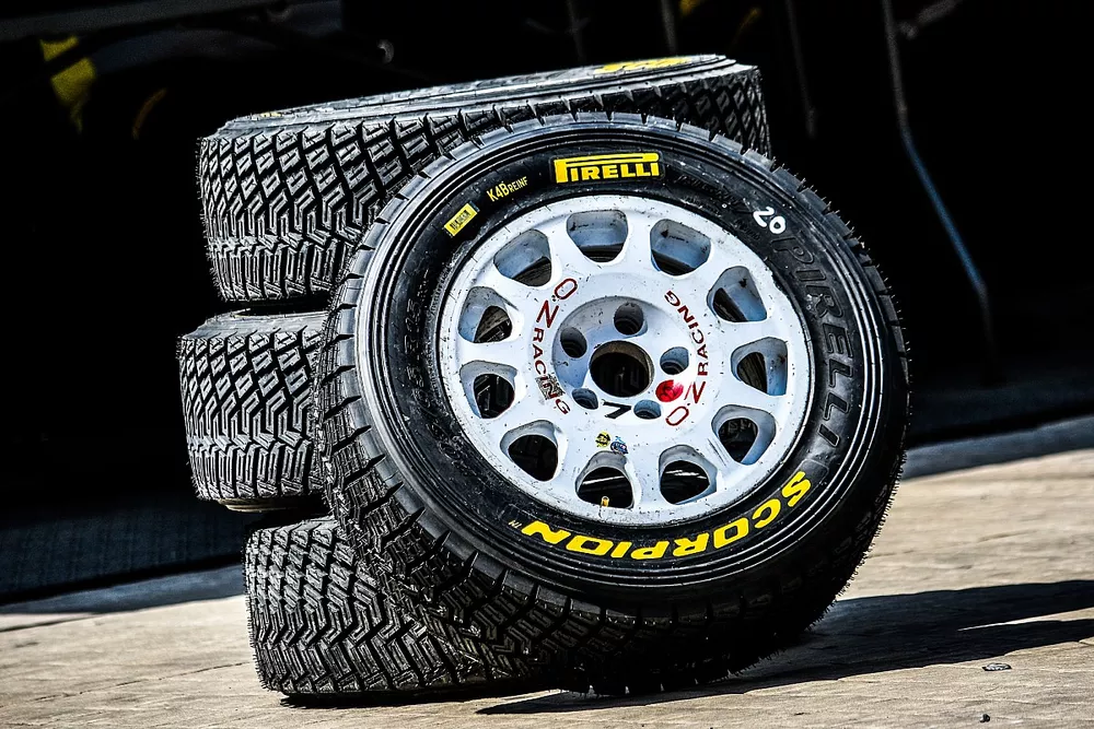 Neum&aacute;ticos Pirelli