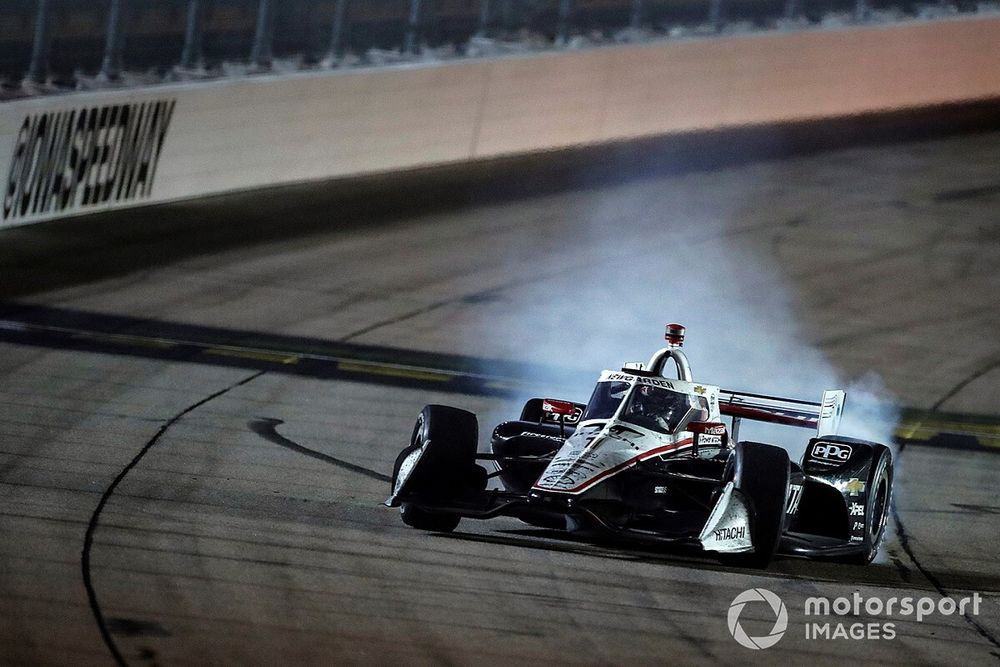 Race Winner Josef Newgarden, Team Penske Chevrolet